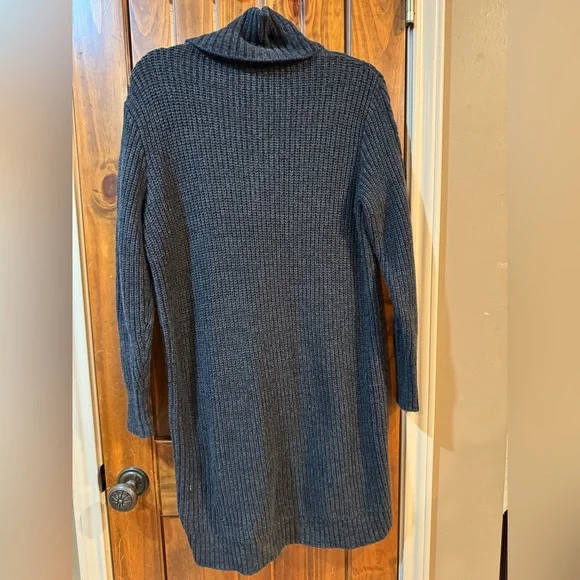 Gap Cozy Cable Knit Gray Sweater Dress - Picture 2 of 2